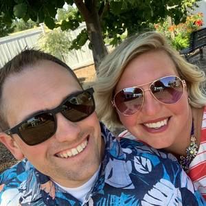 Meet your Posher, Hilary